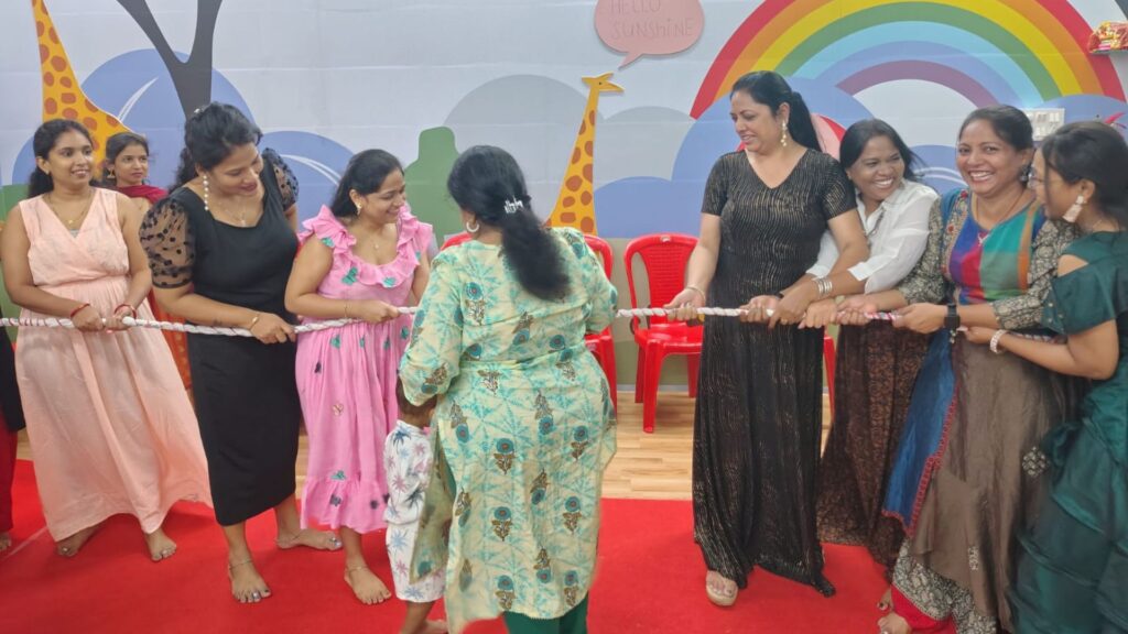 ramp-walk-with-moms-beautiful-minds-07